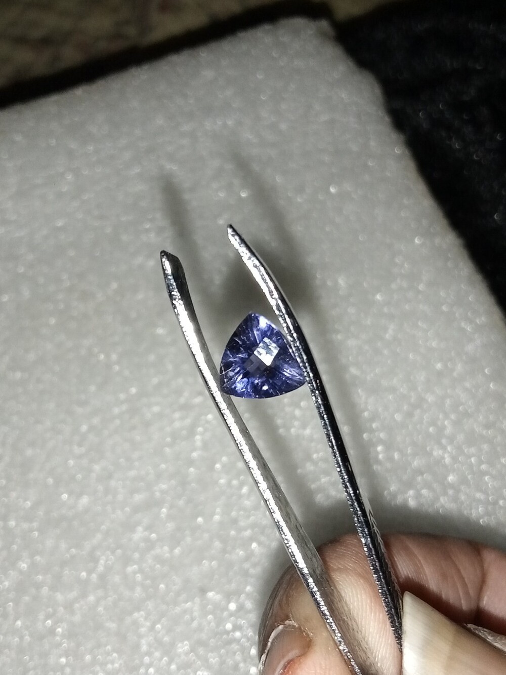 SALE!!! WAS $600 Beautiful Deep Color Natural 2.0ct Trillion Purple Tanzanite - Picture 3 of 11